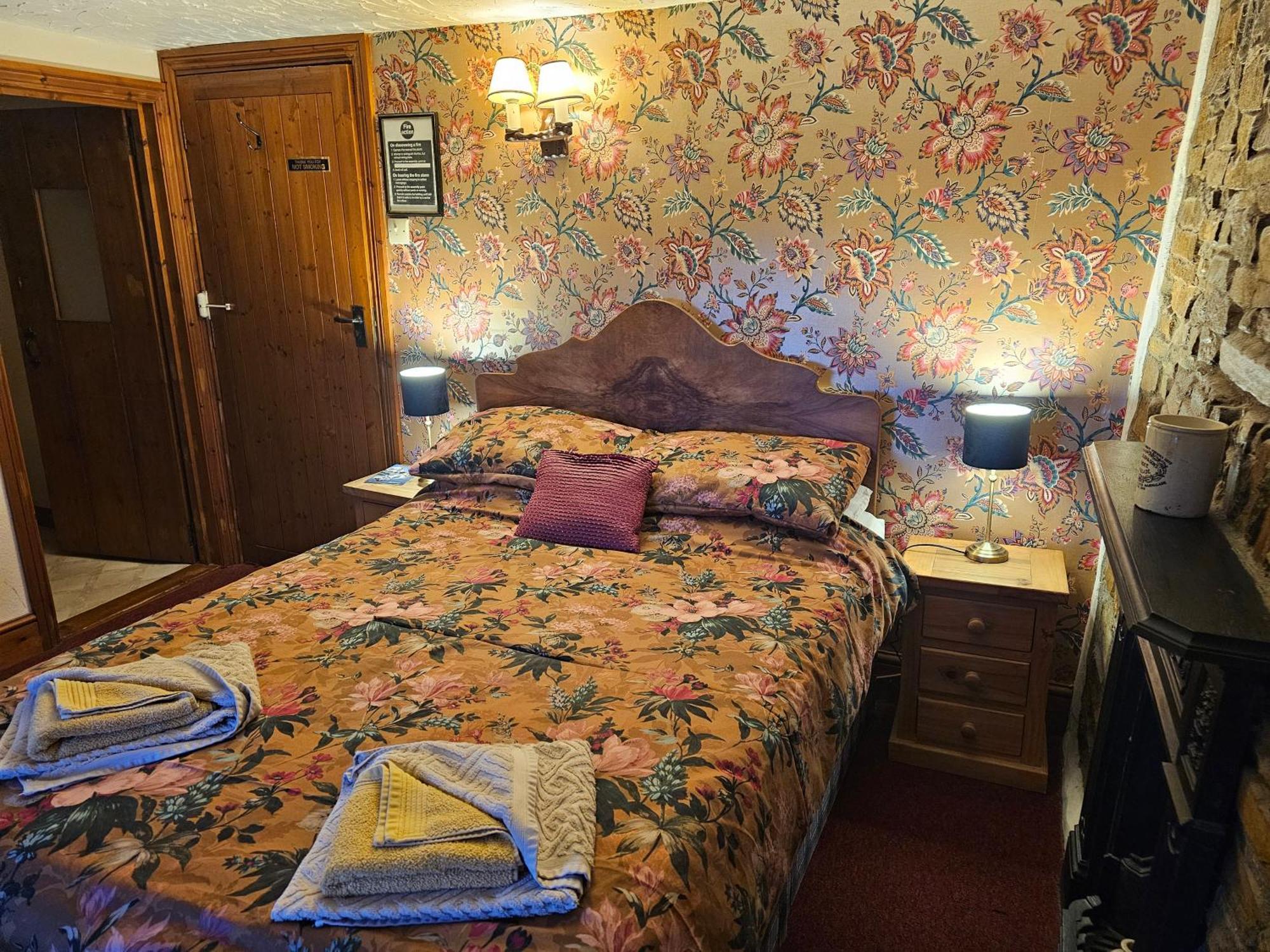 The West Country Inn Clovelly Extérieur photo